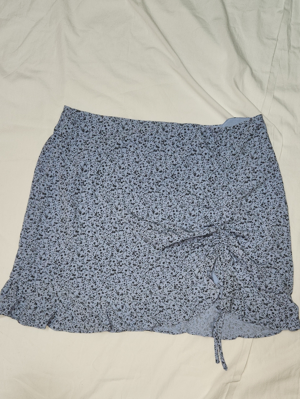 Forever 21 Light Blue Floral Drawstring Ruffle Mini Skirt